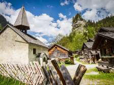 Calfeisental_Sankt Martin Church, Walser village, UNESCO World Heritage Site Tectonic Arena Sardona, St. Martin, Tamina Valley, mountains, Calfeisen Valley, Walser settlement, St. Martin